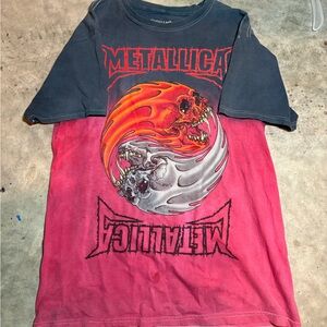 Metallica Graphic Tee - Red and Black